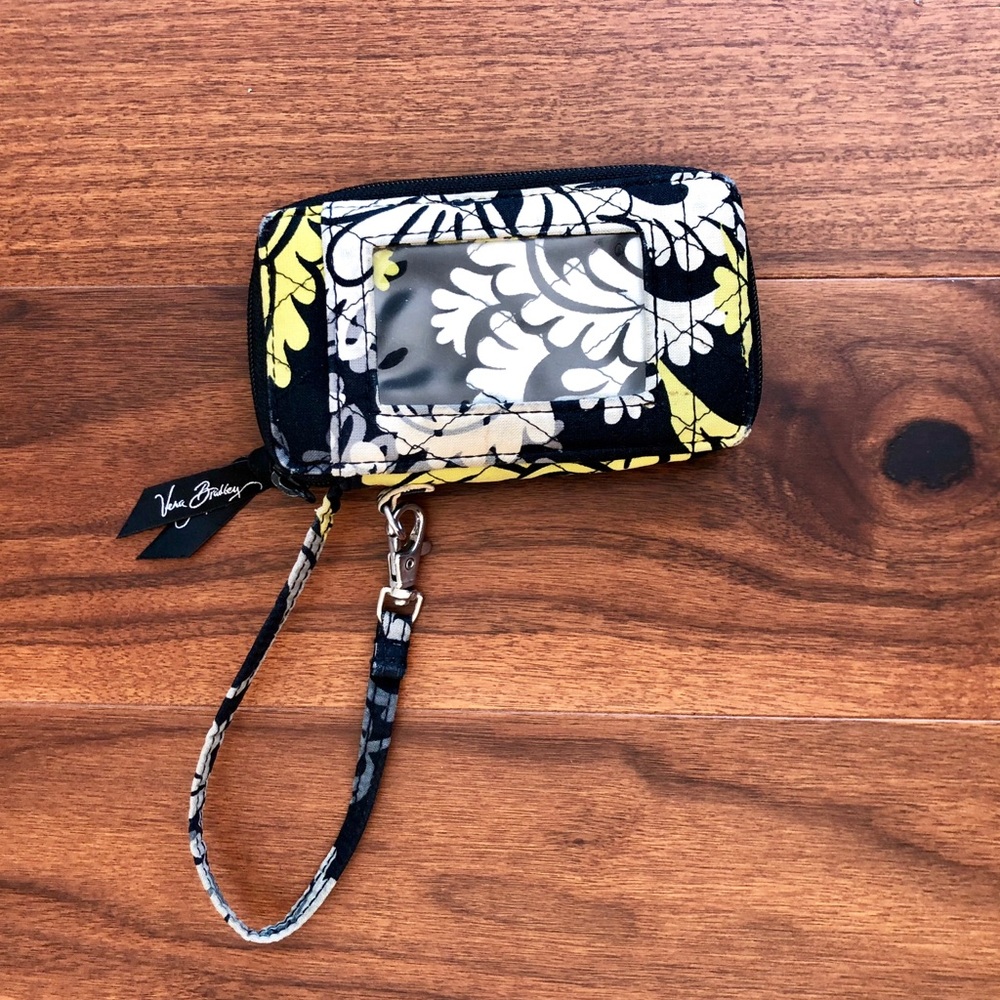 Vera Bradley Discontinued Baroque Print Wristlet LAST CHANCE! Donating!